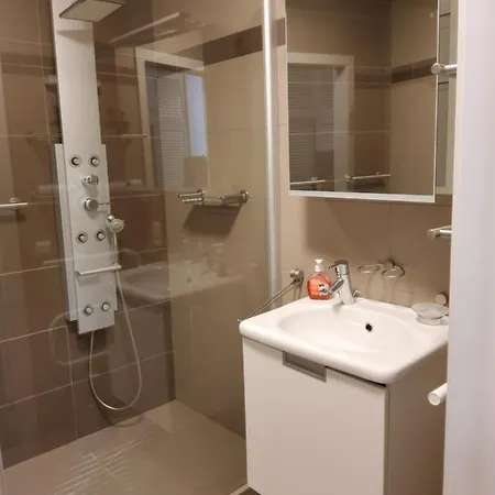 公寓 Residentie Zephire 布列登
